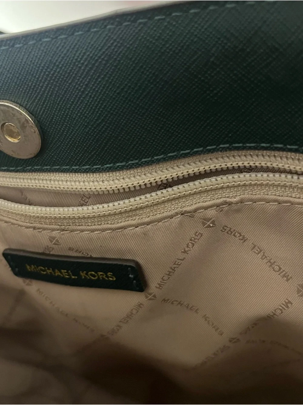 MICHAEL KORS Charlotte Large Tote Racing Green Saffiano Leather Adjustable Strap - Picture 8 of 11